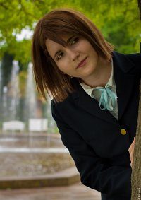 Cosplay-Cover: Yui Hirasawa - Schuluniform