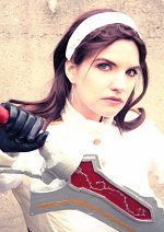 Cosplay-Cover: Credo [Holy Knight - female version]