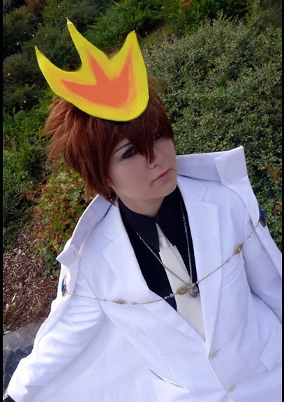 Cosplay-Cover: Sawada Tsunayoshi [White Suit]