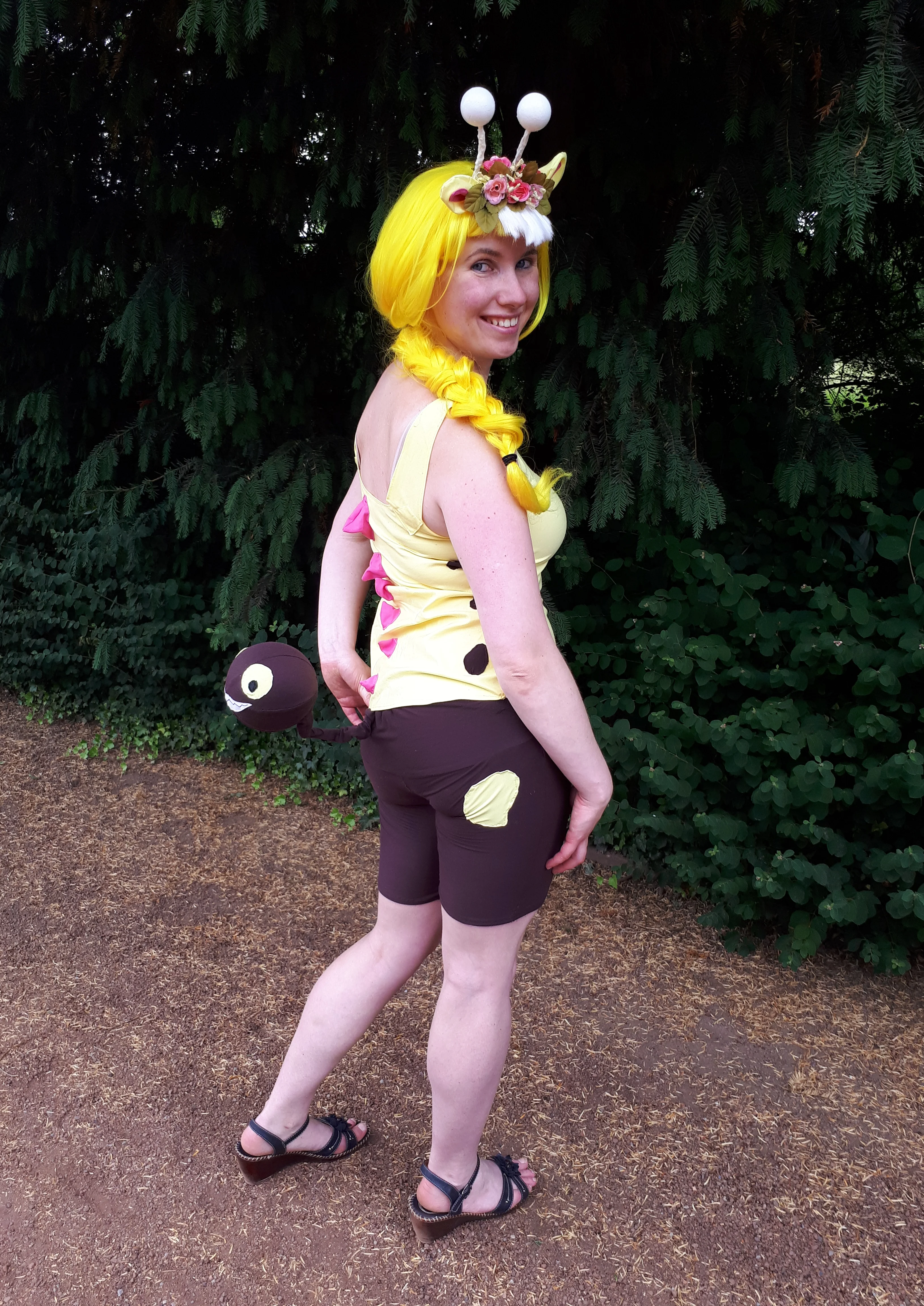 Cosplay-Cover: Girafarig- Gijinka