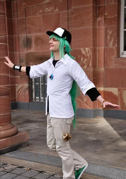 Cosplay-Cover: N