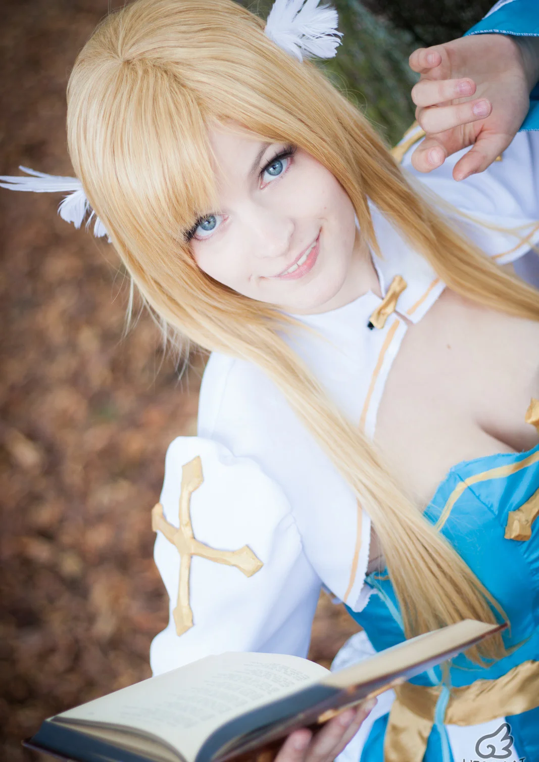 Cosplay-Cover: Archbishop