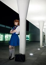 Cosplay-Cover: Asuka Langley Sōryū - Schuluniform