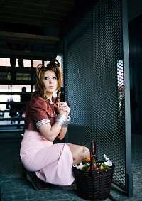 Cosplay-Cover: Aerith Gainsborough