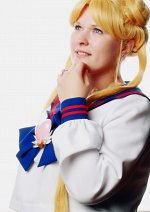 Cosplay-Cover: Tsukino Usagi (Juuban High School Uniform)