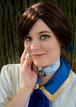 Cosplay-Cover: Elizabeth Comstock (Monument Island)