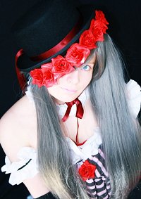 Cosplay-Cover: Ciel Pahntomhive Ballgown (Madame Red Style)