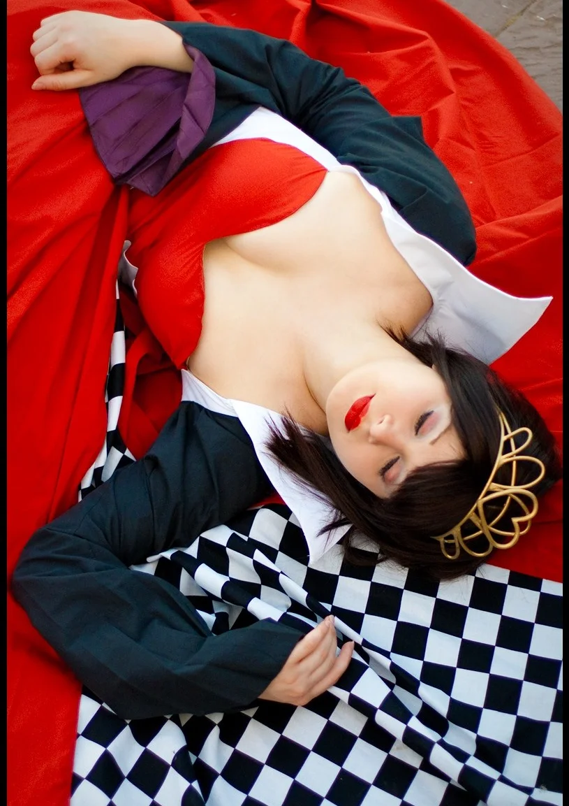 Cosplay-Cover: Haruhi Herzkönigin