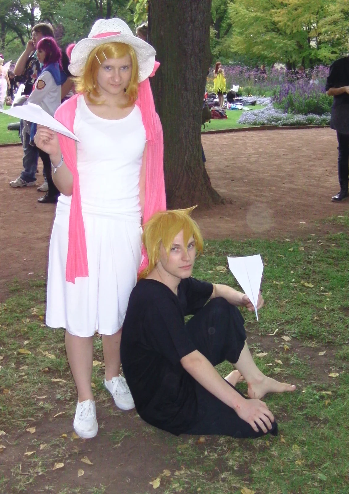 Cosplay-Cover: Kagamine Rin [Paperplane]