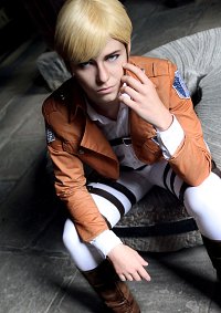 Cosplay-Cover: Erwin Smith [Scouting Legion]