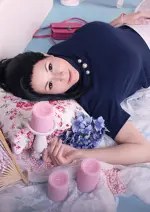 Cosplay-Cover: Momo Yaoyorozu [Date Outfit]