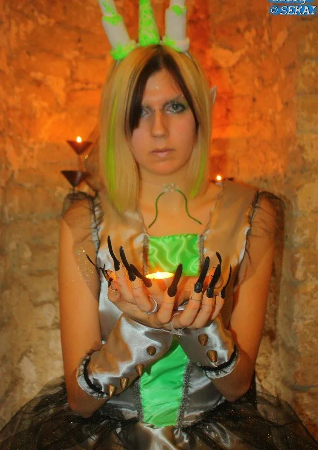 Cosplay-Cover: Naturia Barkion [Gijinka Prom-dress]