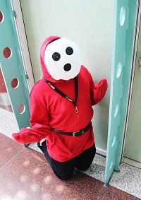 Cosplay-Cover: shy guy
