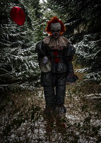 Cosplay-Cover: Pennywise the dancing Clown