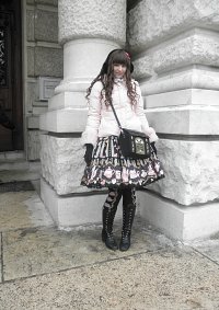 Cosplay-Cover: Angelic Pretty Wonder Party