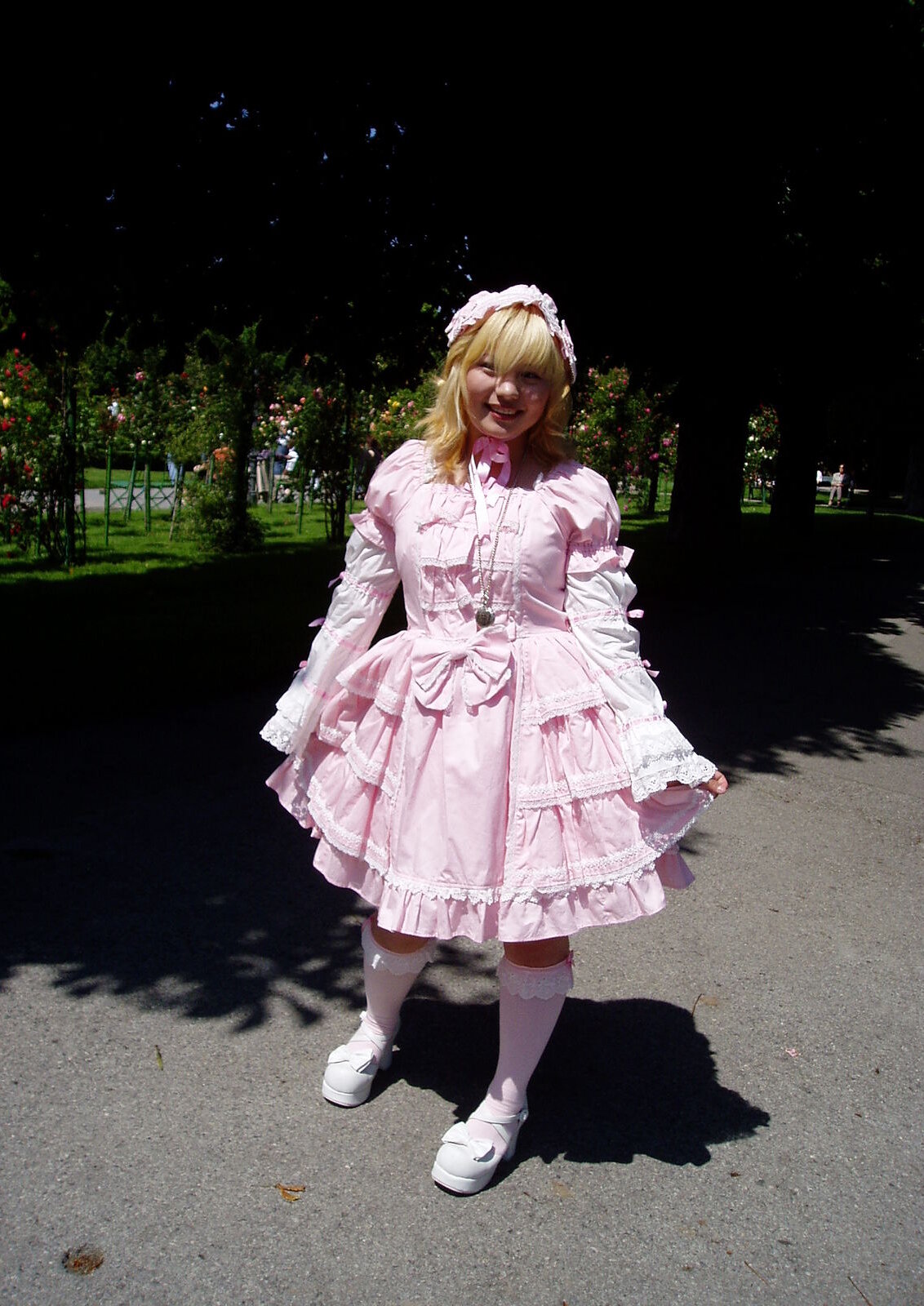 Cosplay-Cover: Angelic Pretty Schleichwerbung