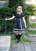 Cosplay-Cover: B/W Lucky Pack Lolita