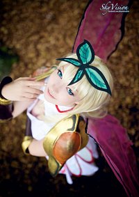 Cosplay-Cover: Sena Kashiwazaki - Monster Hunter ver.