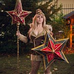 Cosplay: Athena (Red Star) - Smite