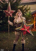 Cosplay-Cover: Athena (Red Star) - Smite
