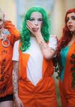 Cosplay-Cover: Harley Quinn - Arkham Asylum Inmate