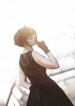 Cosplay-Cover: Catwoman (Cocktailkleid)