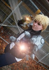 Cosplay-Cover: Genos