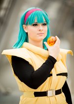 Cosplay-Cover: Bulma Briefs