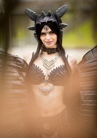 Cosplay-Cover: Nightfury Bellydance Gijinka