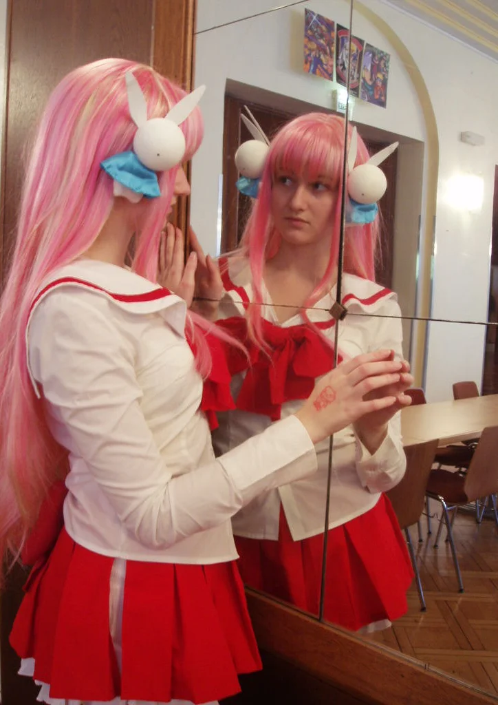Cosplay-Cover: Misha (Schuluniform)