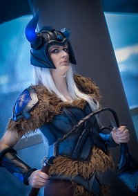 Cosplay-Cover: Sejuani