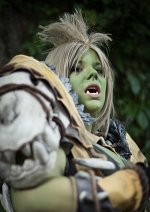 Cosplay-Cover: Orc Schamane T13