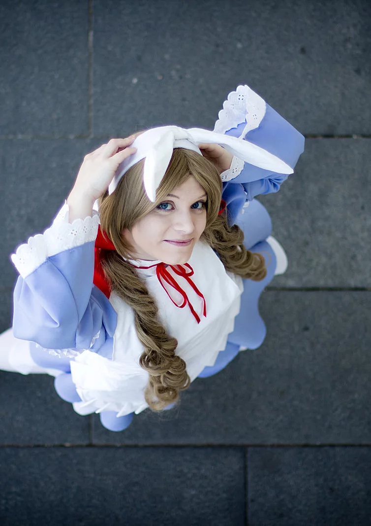 Cosplay-Cover: Nunnally vi Britannia (Nunnally in Wonderland)