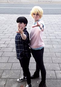 Cosplay-Cover: MOB/Shigeo Kageyama