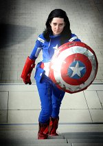 Cosplay-Cover: Loki [Captain America Dress]