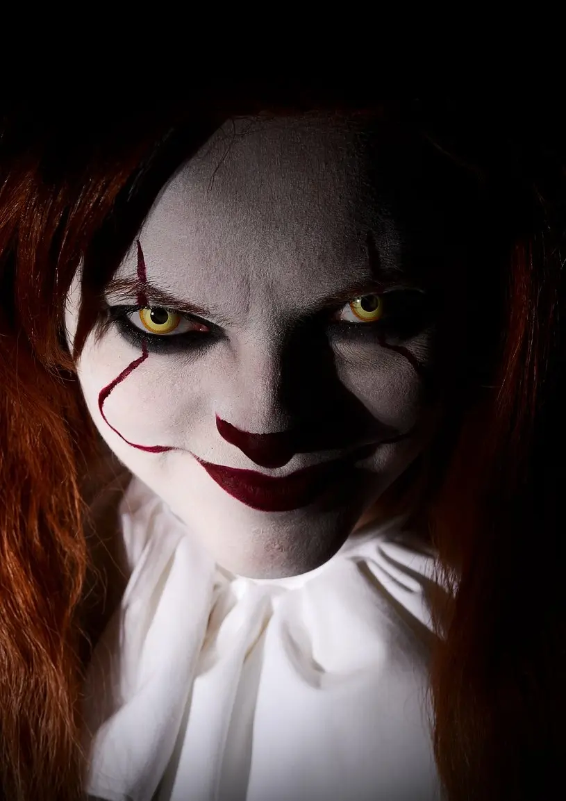 Cosplay-Cover: Lady Pennywise