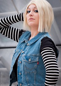 Cosplay-Cover: Android 18