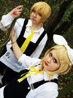 Cosplay-Cover: Rin Kagamine • Alice Human Sacrifice