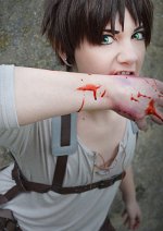 Cosplay-Cover: Eren Jaeger