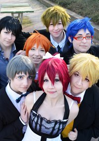 Cosplay-Cover: Haruka Nanase | 七瀬 遙 [Official Art - Suit]