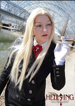 Cosplay-Cover: Lady Integra Wingates Hellsing