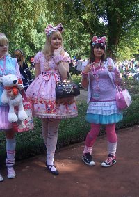 Cosplay-Cover: Angelic Pretty - Star Night Theater in pink