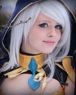 Cosplay-Cover: Ashe