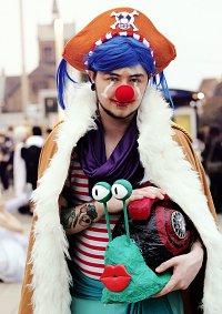 Cosplay-Cover: Buggy der Clown (Old Style)