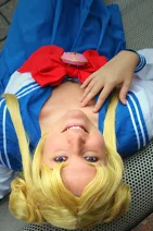 Cosplay-Cover: Usagi Tsukino *Winterschuluniform*