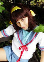 Cosplay-Cover: Haruhi Suzumiya [Sommer-Uniform]