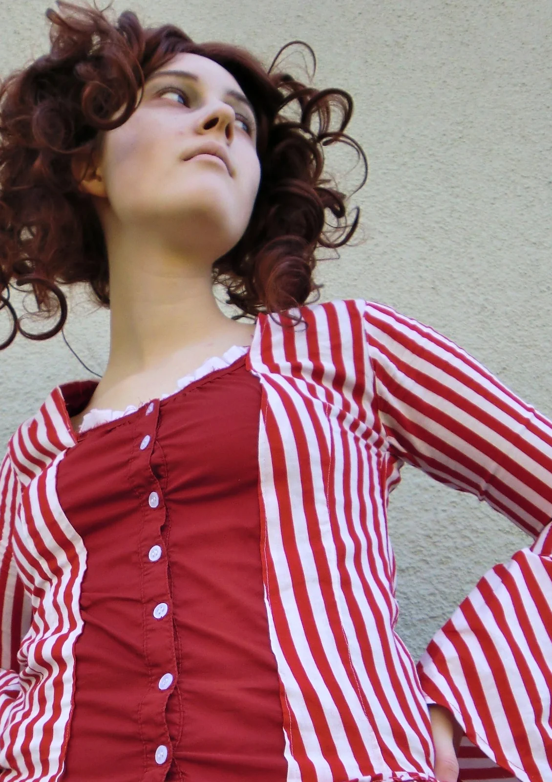 Cosplay-Cover: Mrs Lovett (by the sea red&white striped dress)