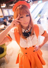 Cosplay-Cover: Asahina Mikuru [orange waitress]