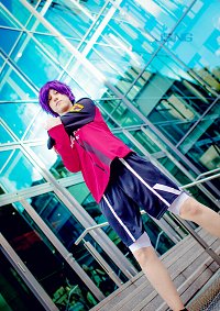 Cosplay-Cover: Reiji Suwa [諏訪 怜治 ♦ Running Dress]