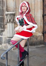 Cosplay-Cover: Maki Nishikino (X-Mas Version)